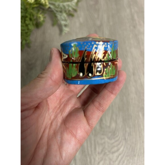 Vintage Paper Mache Black Lacquer Box Hand Painted Deer Trinket Jewelry Stash - Picture 4 of 10